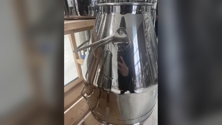 Przedstawiamy dla Ciebie wiaderko do dojarki ze stali nierdzewnej OEM