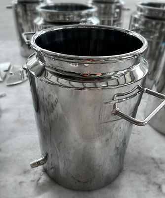 Dobra cena Beczkowaty zbiornik ze stali nierdzewnej przeznaczony do kontaktu z żywnością, pionowy zbiornik do przechowywania mleka 5L w Internecie