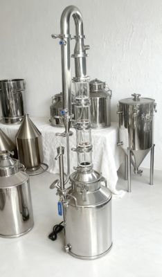 Dobra cena 50L 100L 200L Small Whisky/rum/spirits/ethanol Alcohol Processing Machine Home Electric Heating Distiller w Internecie